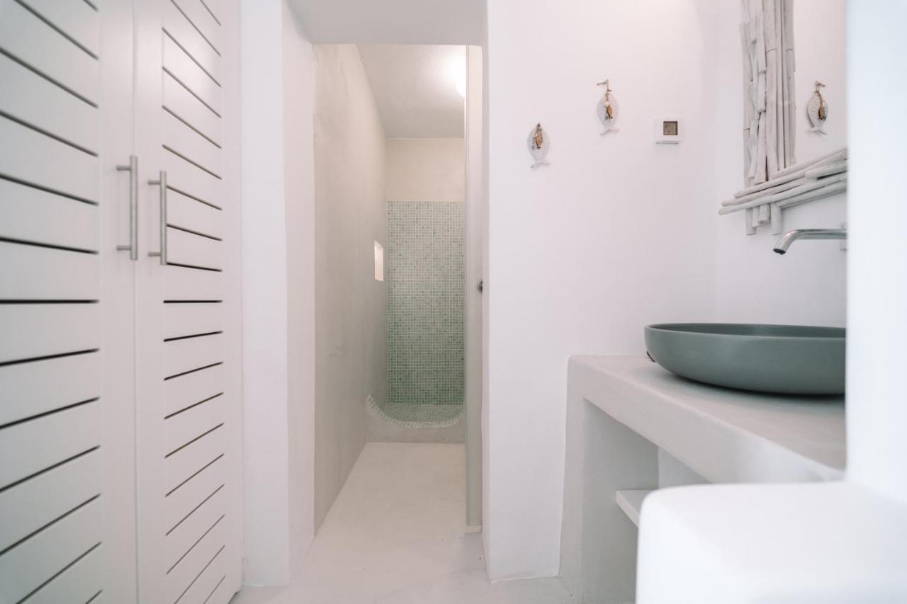 מגלוחורי Nelya Suites (Adults Only) מראה חיצוני תמונה